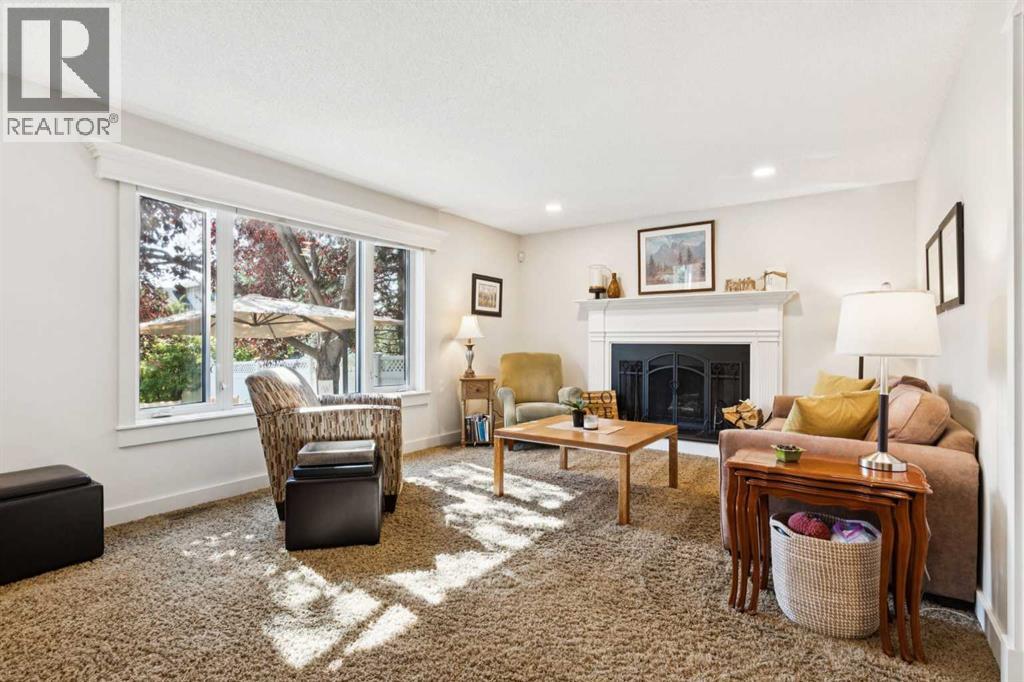 41 Shannon Circle SW, Calgary, Alberta  T2Y 2K4 - Photo 11 - A2268909