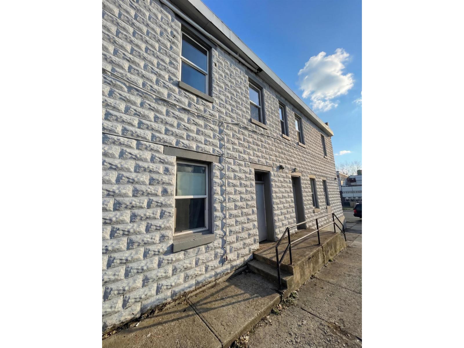 32995 1st Avenue, Mission, British Columbia  V2V 1G1 - Photo 5 - C8077715