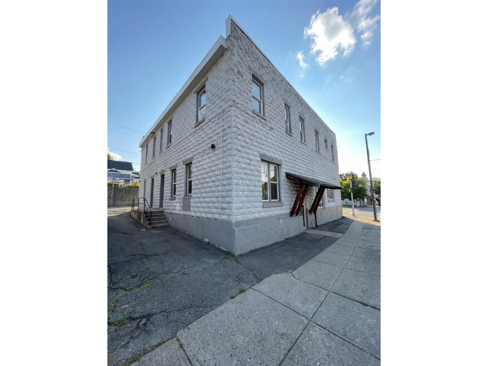 32995 1st Avenue, Mission, British Columbia  V2V 1G1 - Photo 3 - C8077715