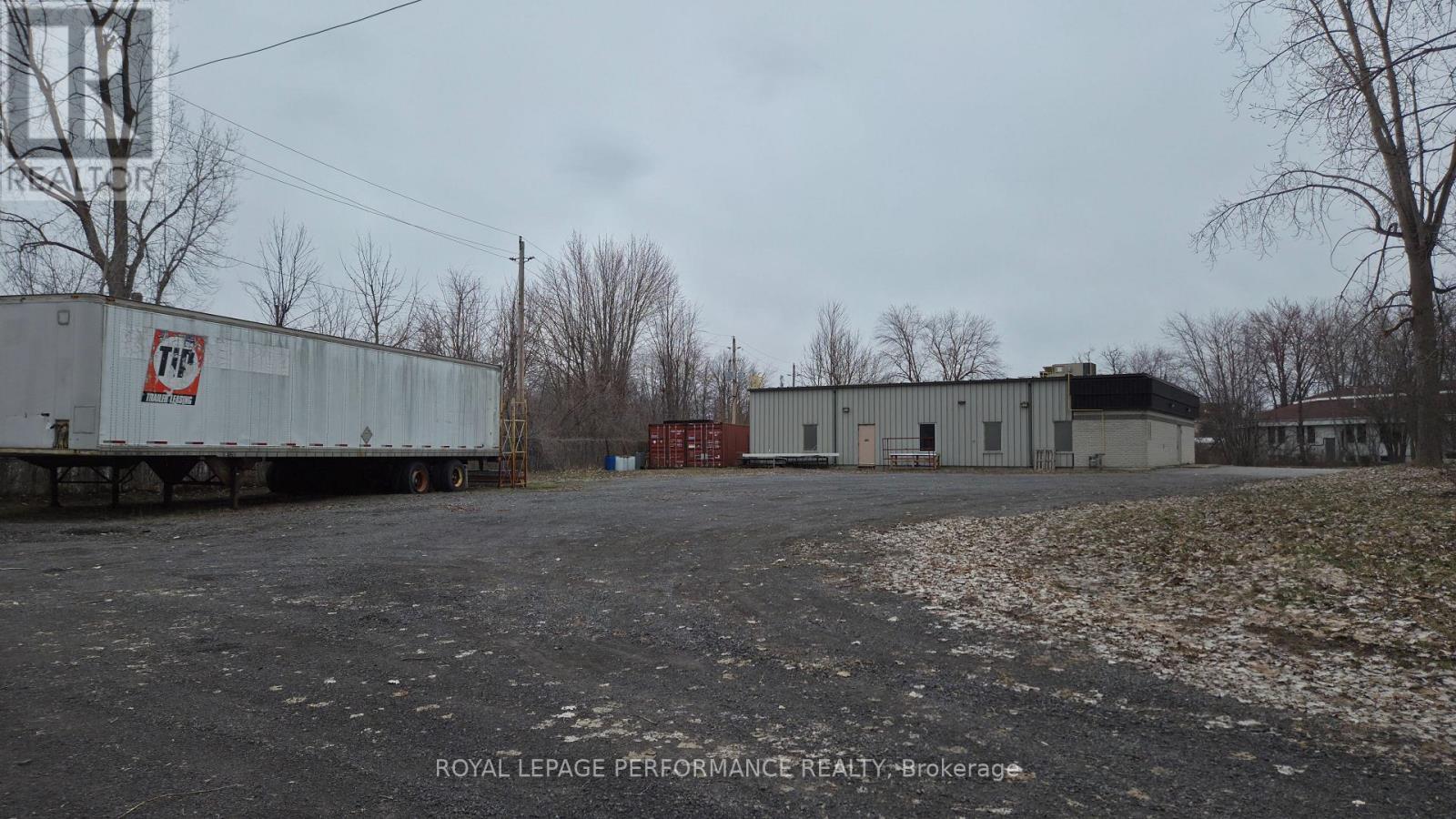 57 Main Street W, Hawkesbury, Ontario  K6A 2H3 - Photo 2 - X12982046