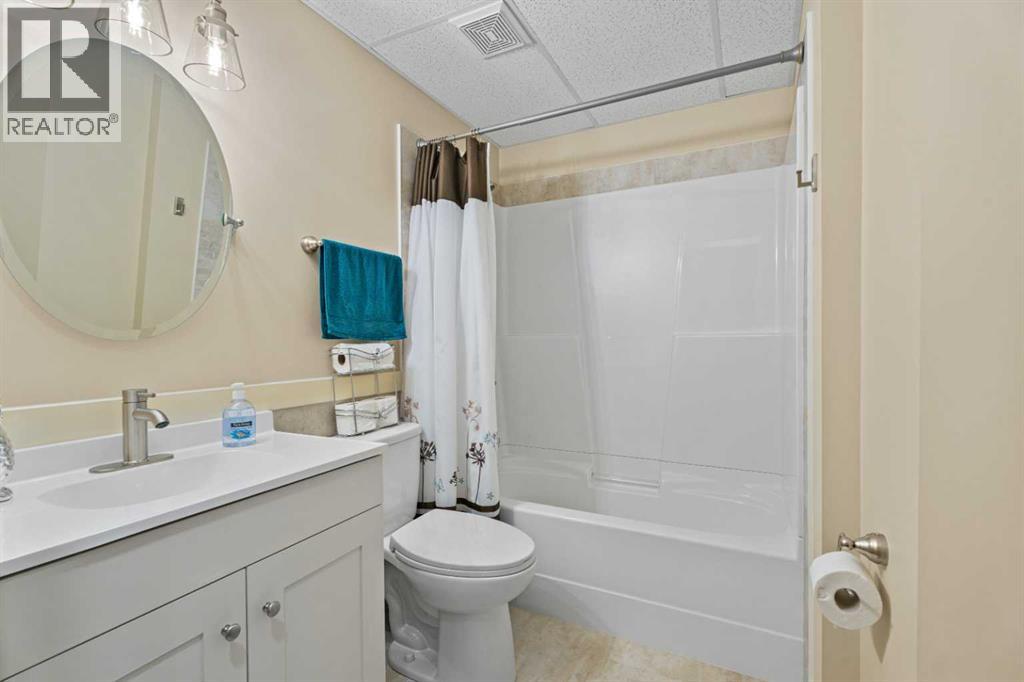 198 Westland Street, Okotoks, Alberta  T1S 0B4 - Photo 33 - A2295416