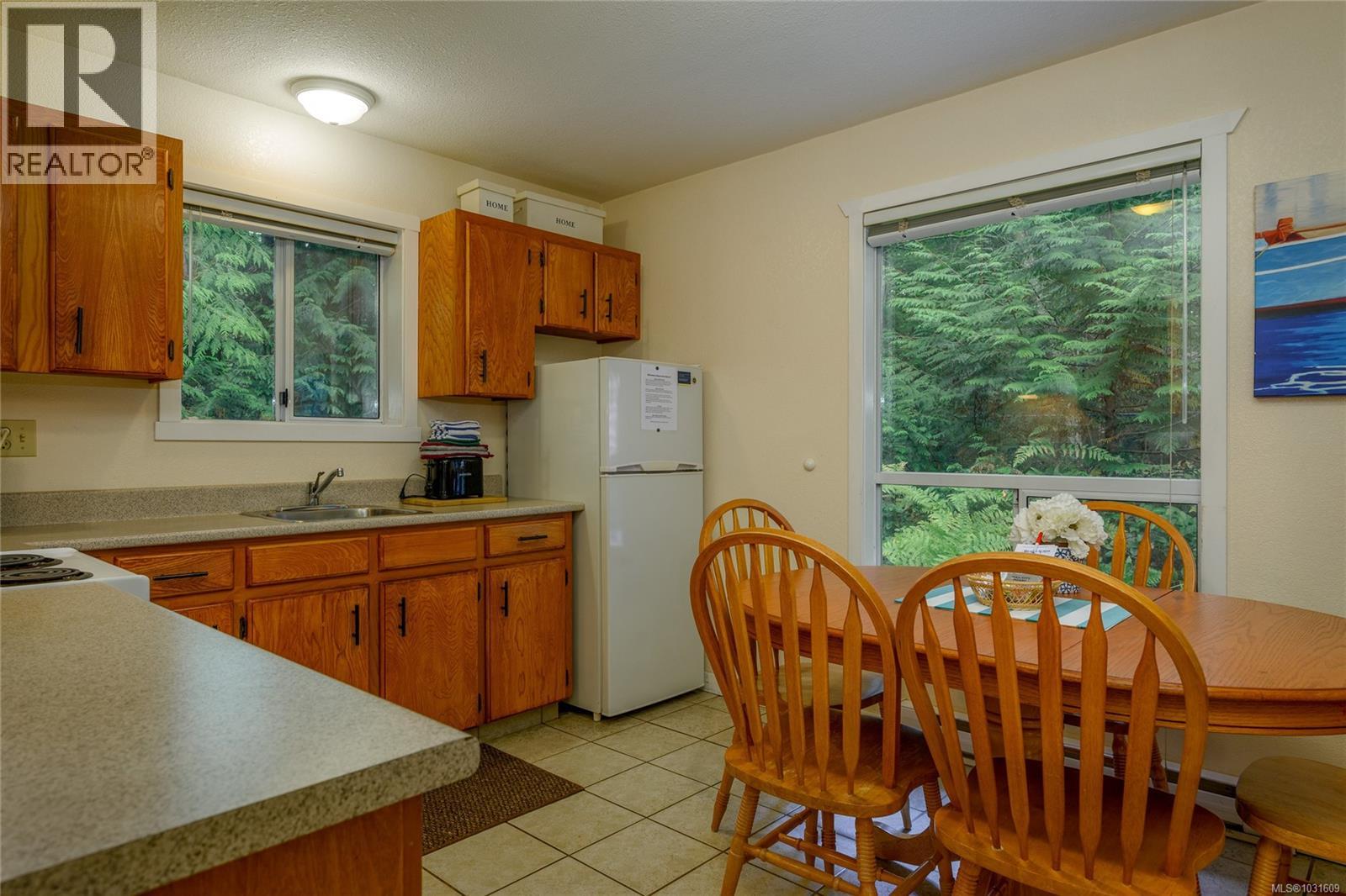 68 1051 Resort Dr, Parksville, British Columbia  V9T 4V5 - Photo 6 - 1031609