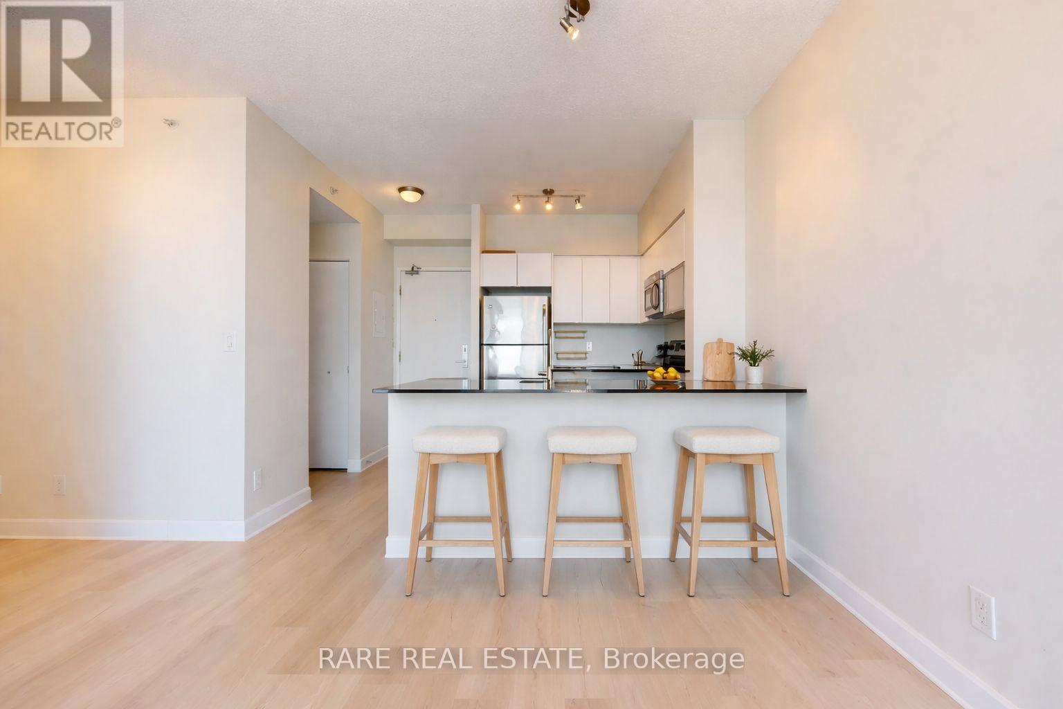 2402 - 150 East Liberty Street, Toronto, Ontario  M6K 3R5 - Photo 6 - C12978380