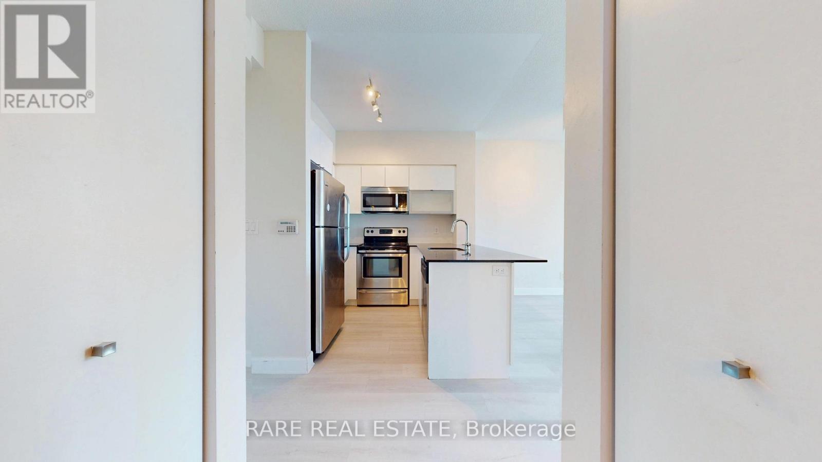 2402 - 150 East Liberty Street, Toronto, Ontario  M6K 3R5 - Photo 8 - C12978380