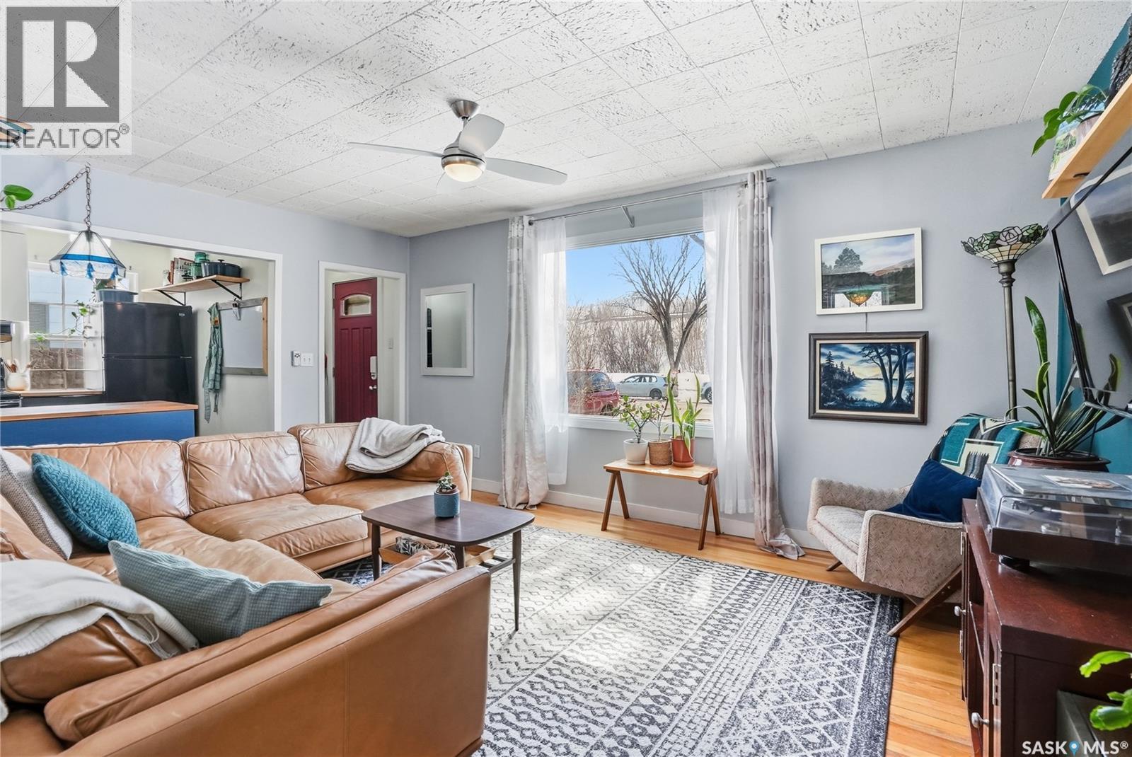 1104 33rd Street E, Saskatoon, Saskatchewan  S7K 0S8 - Photo 4 - SK032570