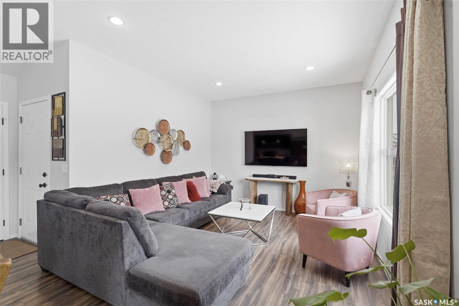 722 150 Langlois Way, Saskatoon, Saskatchewan  S7T 0L4 - Photo 6 - SK032566