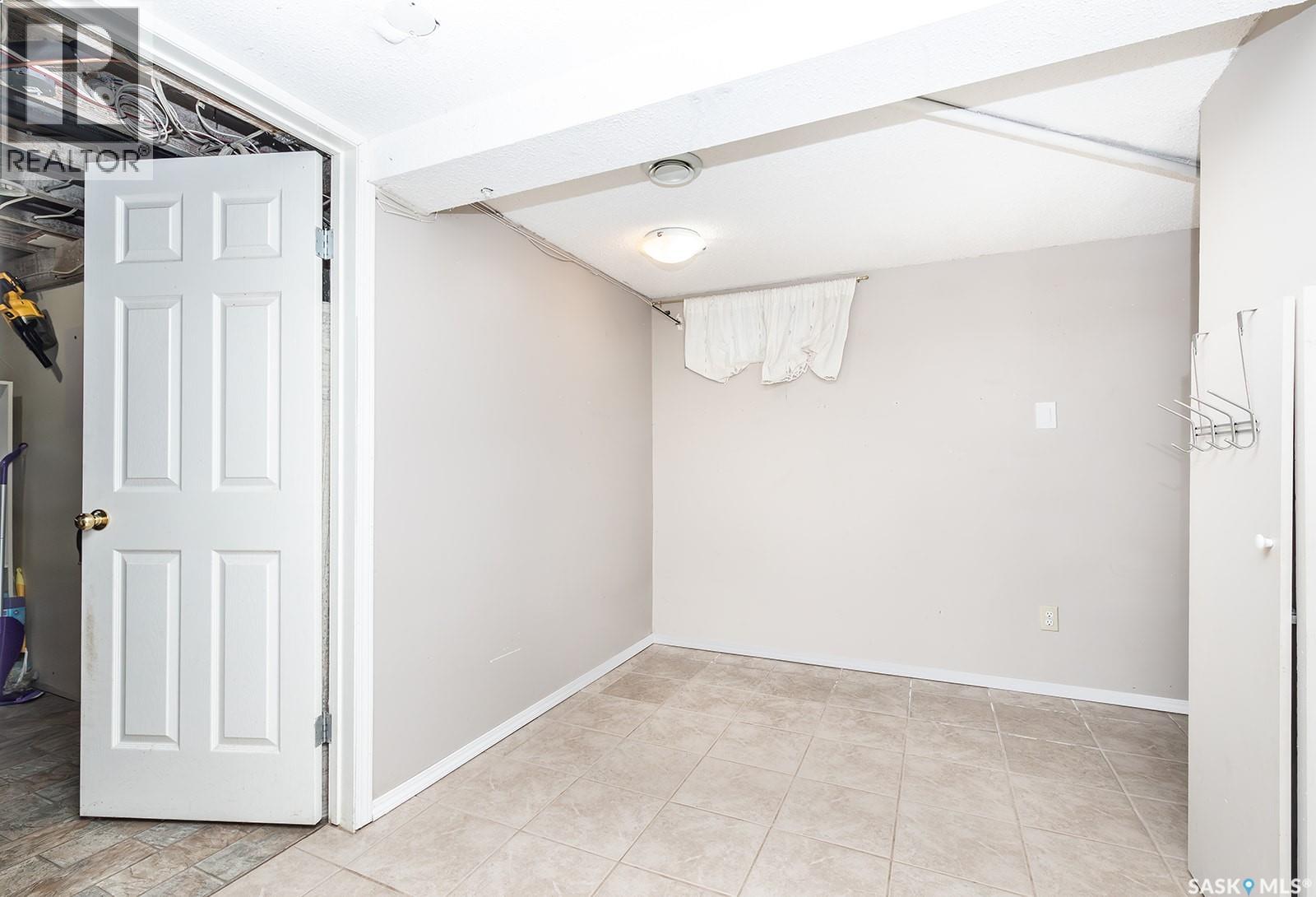 625 4th Avenue N, Saskatoon, Saskatchewan  S7K 2M8 - Photo 21 - SK032511