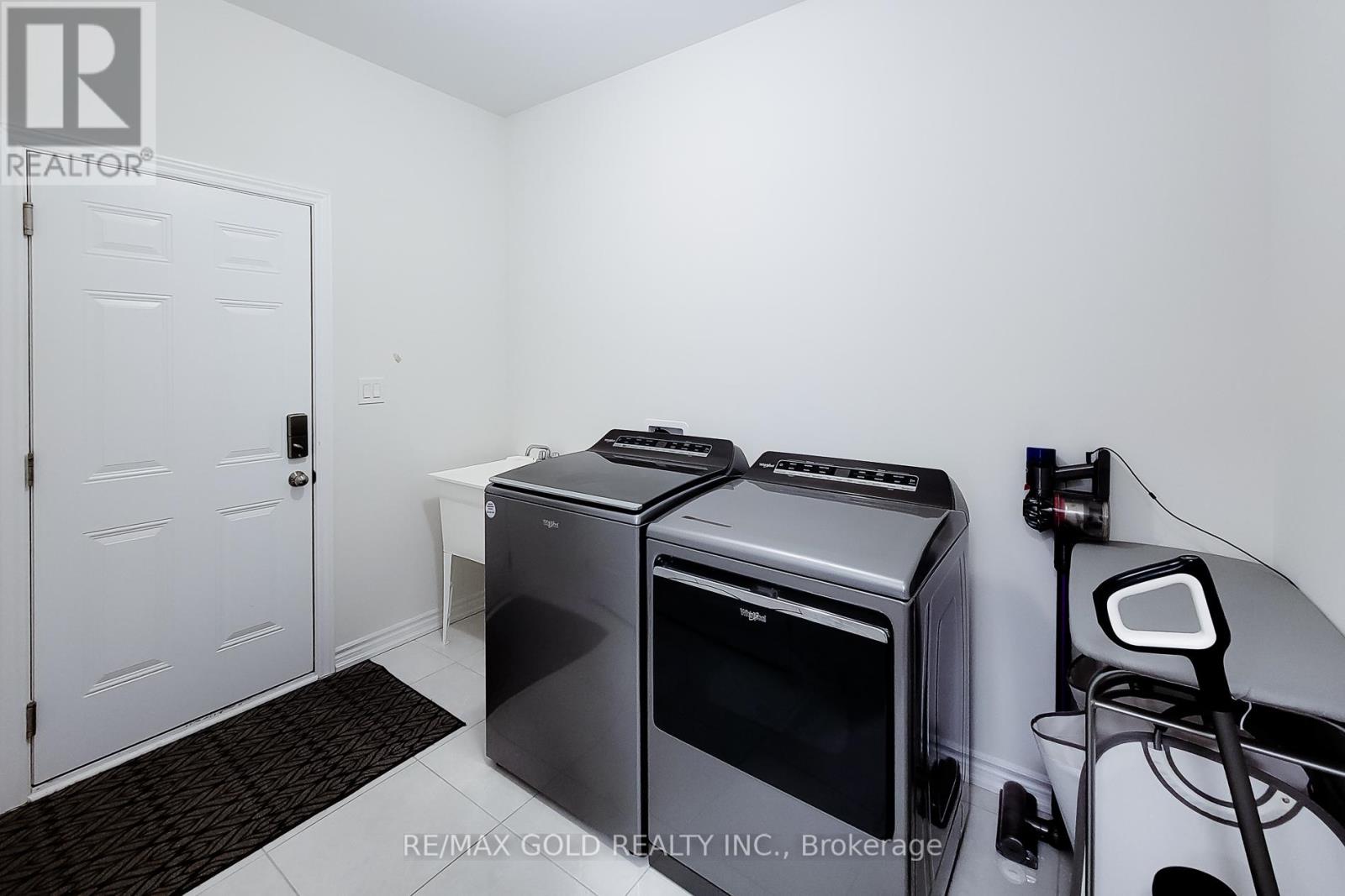 43 Mears Place, Brant, Ontario  N3L 0M6 - Photo 38 - X12978530