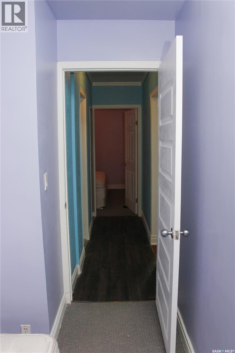 3007 Dewdney Avenue, Regina, Saskatchewan  S4T 0Y3 - Photo 18 - SK032328