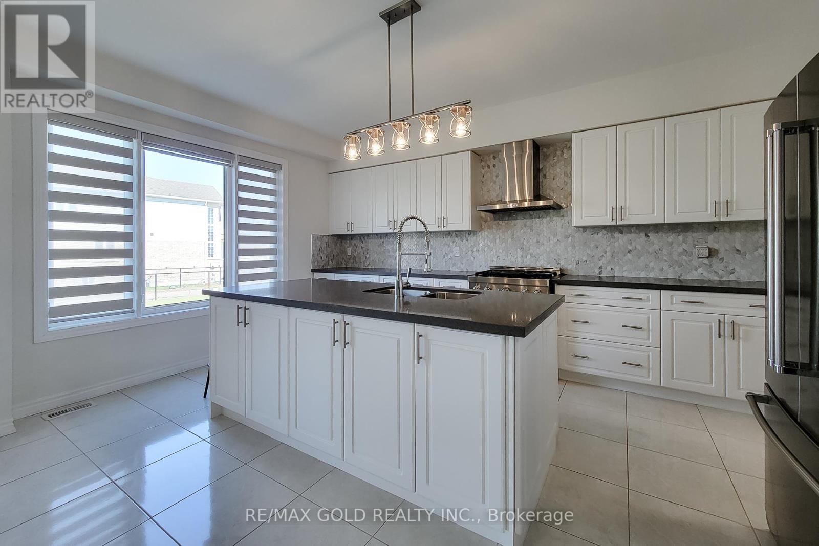 43 Mears Place, Brant, Ontario  N3L 0M6 - Photo 12 - X12978530