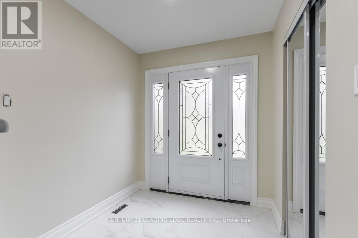 Main Fl & 2nd Fl - 16 Medaca Street, Toronto, Ontario  M2J 3A7 - Photo 2 - C12981932