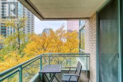 402 - 3 Pemberton Avenue, Toronto, Ontario  M2M 4M1 - Photo 30 - C12981944