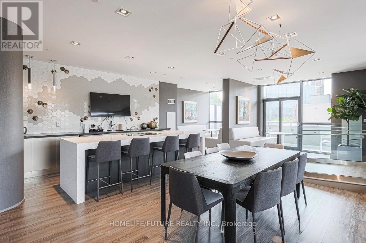 1708 - 181 Bedford Road, Toronto, Ontario  M5R 1J8 - Photo 13 - C12982074