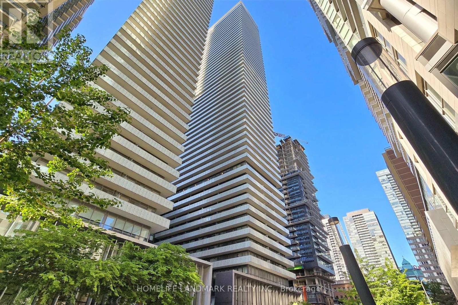 3302 - 50 CHARLES STREET E, Toronto, Ontario