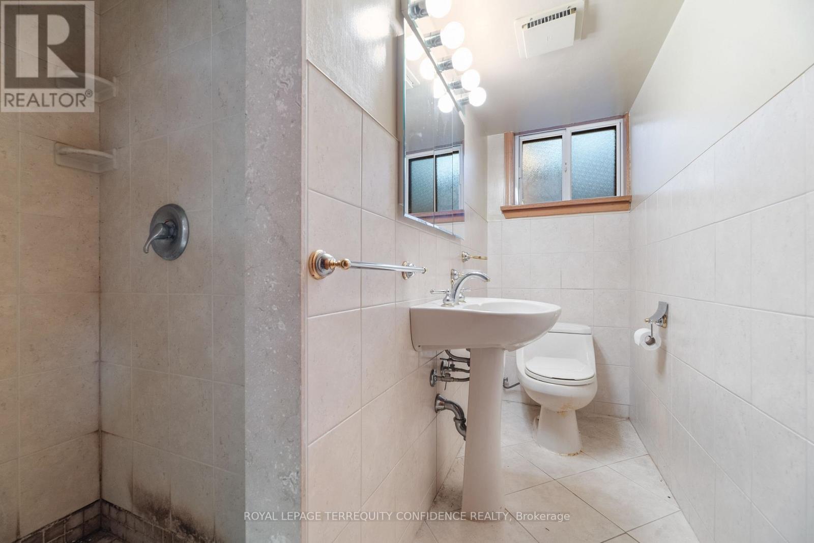 50 Wynn Road, Toronto, Ontario  M2R 1S9 - Photo 25 - C12982128