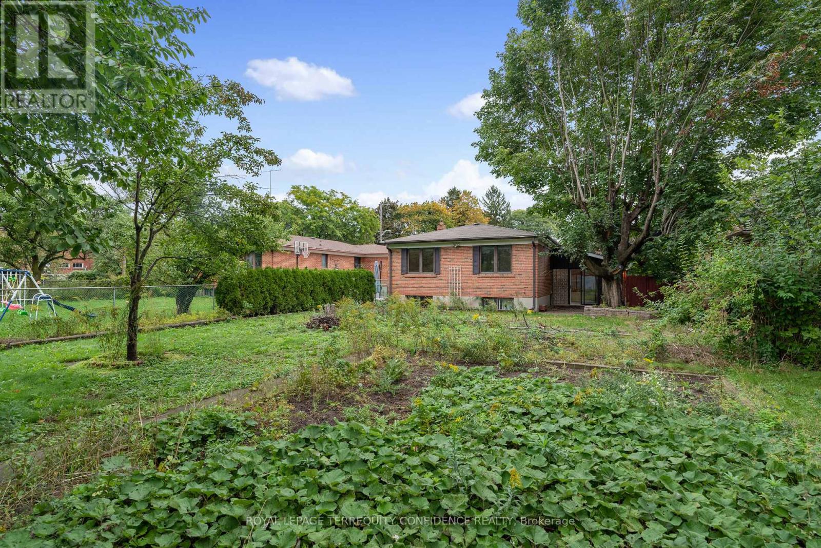 50 Wynn Road, Toronto, Ontario  M2R 1S9 - Photo 29 - C12982128