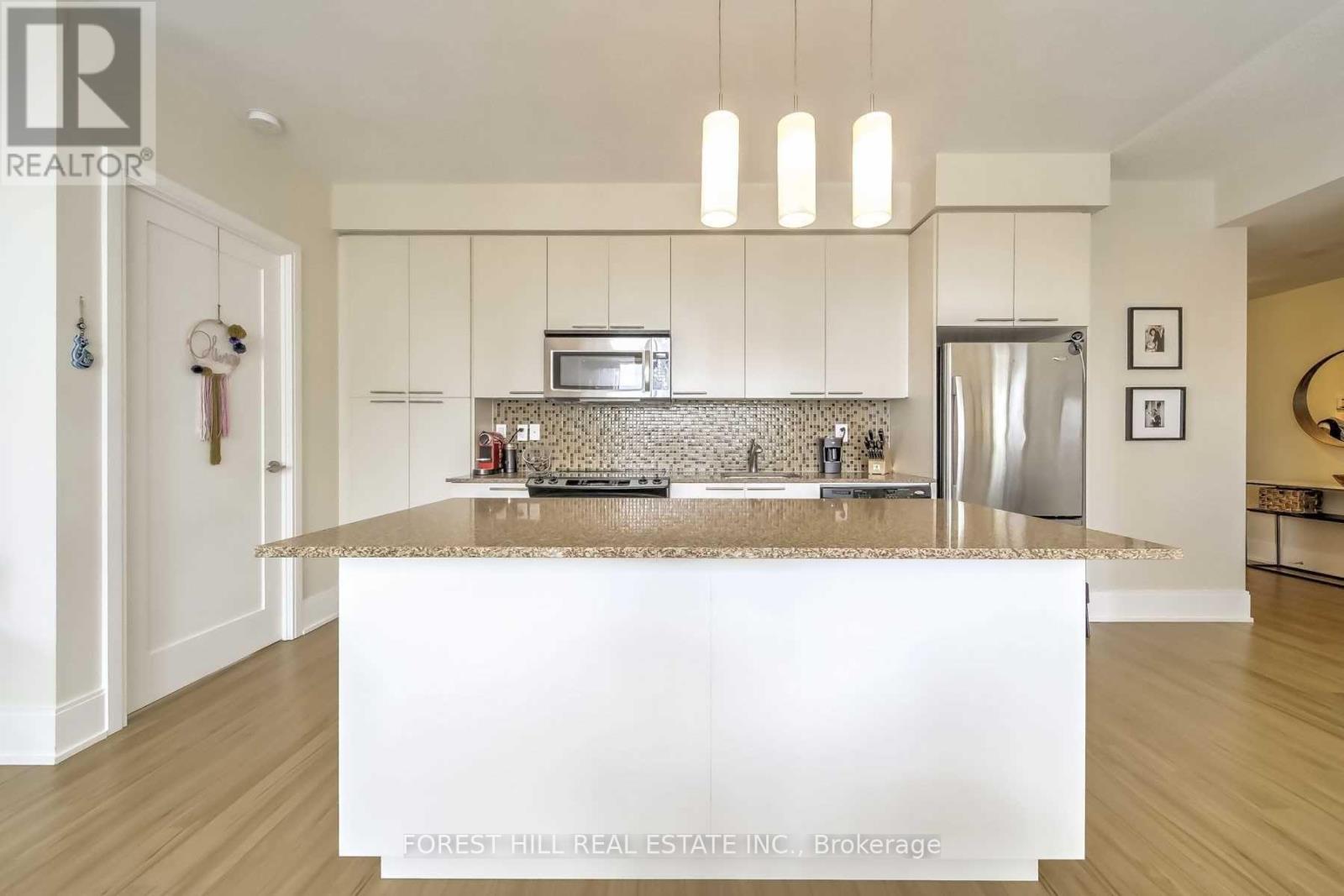 1709 - 25 BROADWAY AVENUE Toronto (Mount Pleasant West), ON M4P 1T7