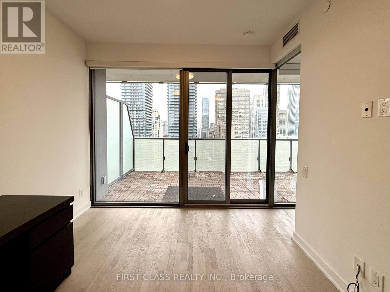 2609 - 57 St Joseph Street, Toronto, Ontario  M5S 0C5 - Photo 13 - C12982248