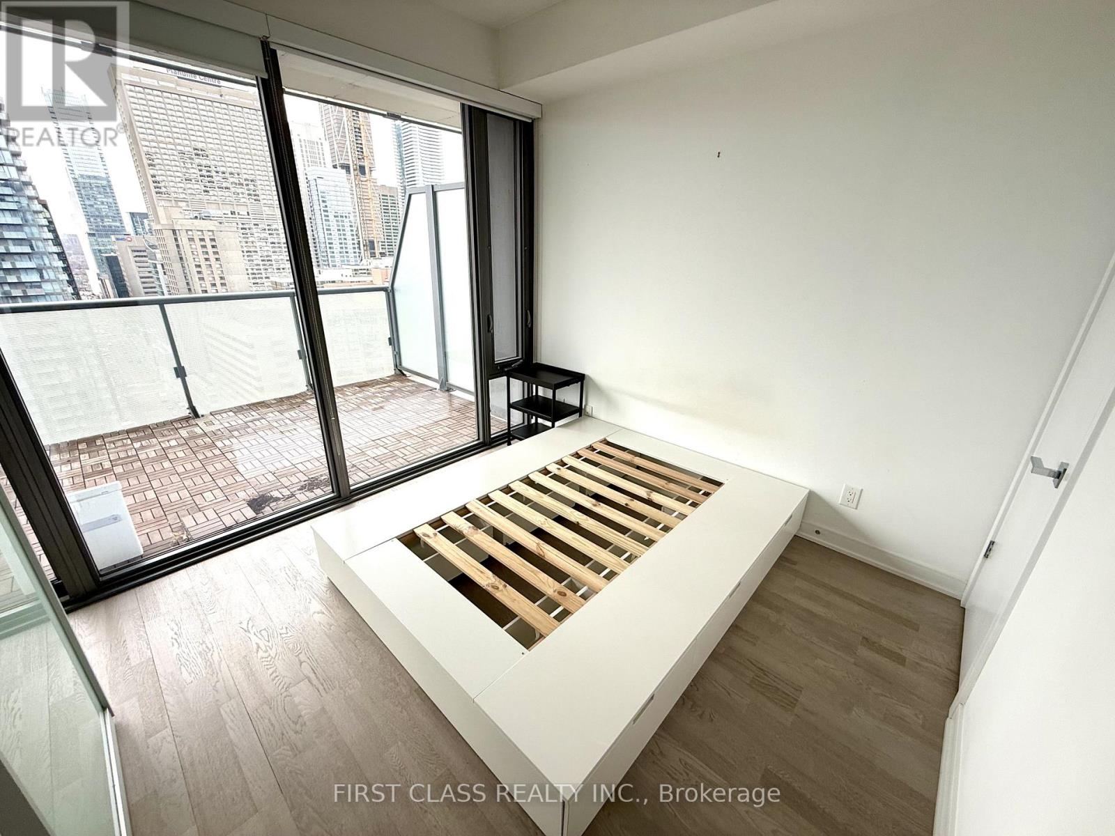 2609 - 57 St Joseph Street, Toronto, Ontario  M5S 0C5 - Photo 17 - C12982248