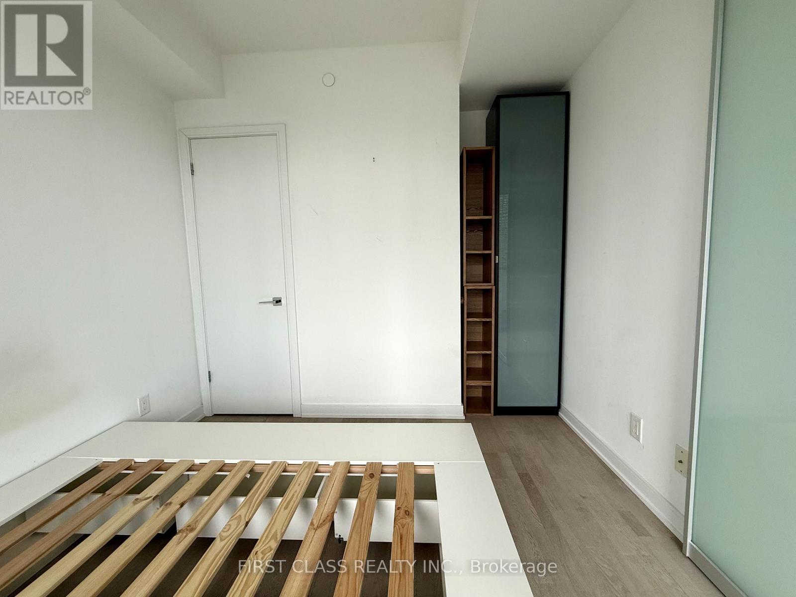 2609 - 57 St Joseph Street, Toronto, Ontario  M5S 0C5 - Photo 18 - C12982248