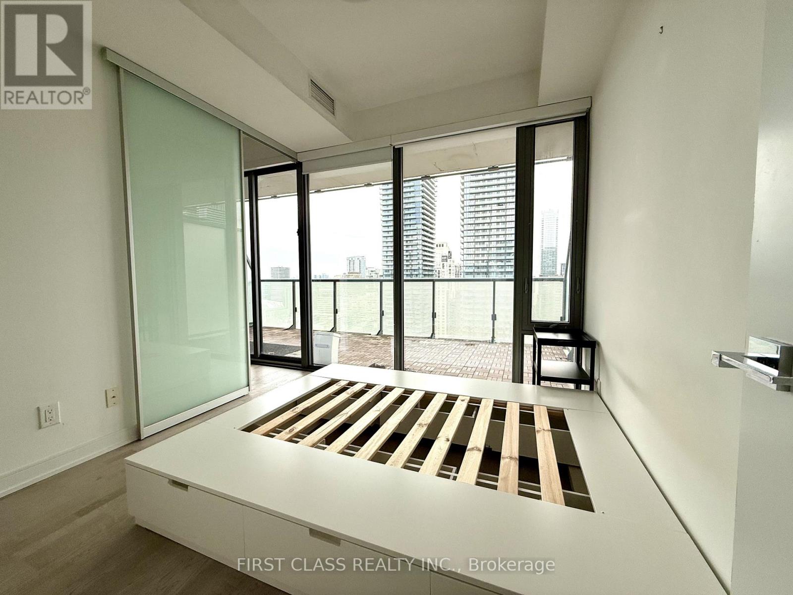 2609 - 57 St Joseph Street, Toronto, Ontario  M5S 0C5 - Photo 19 - C12982248