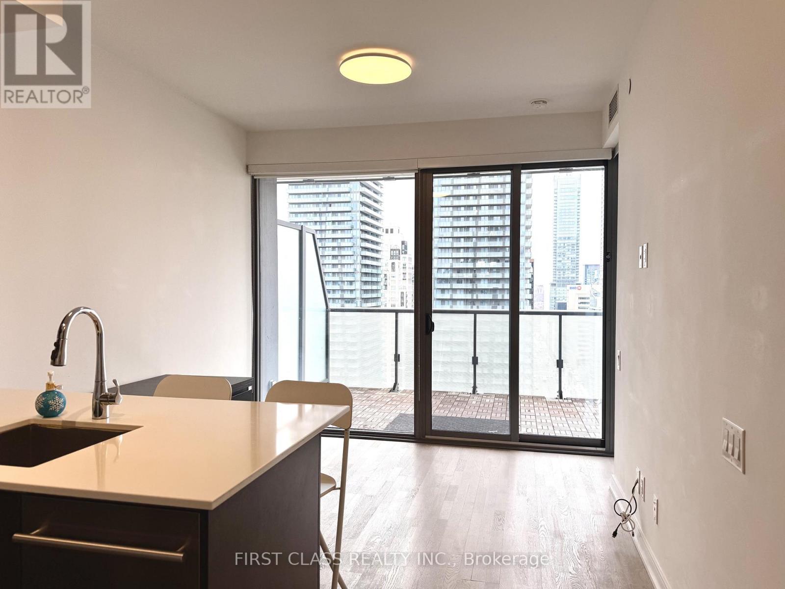 2609 - 57 St Joseph Street, Toronto, Ontario  M5S 0C5 - Photo 2 - C12982248