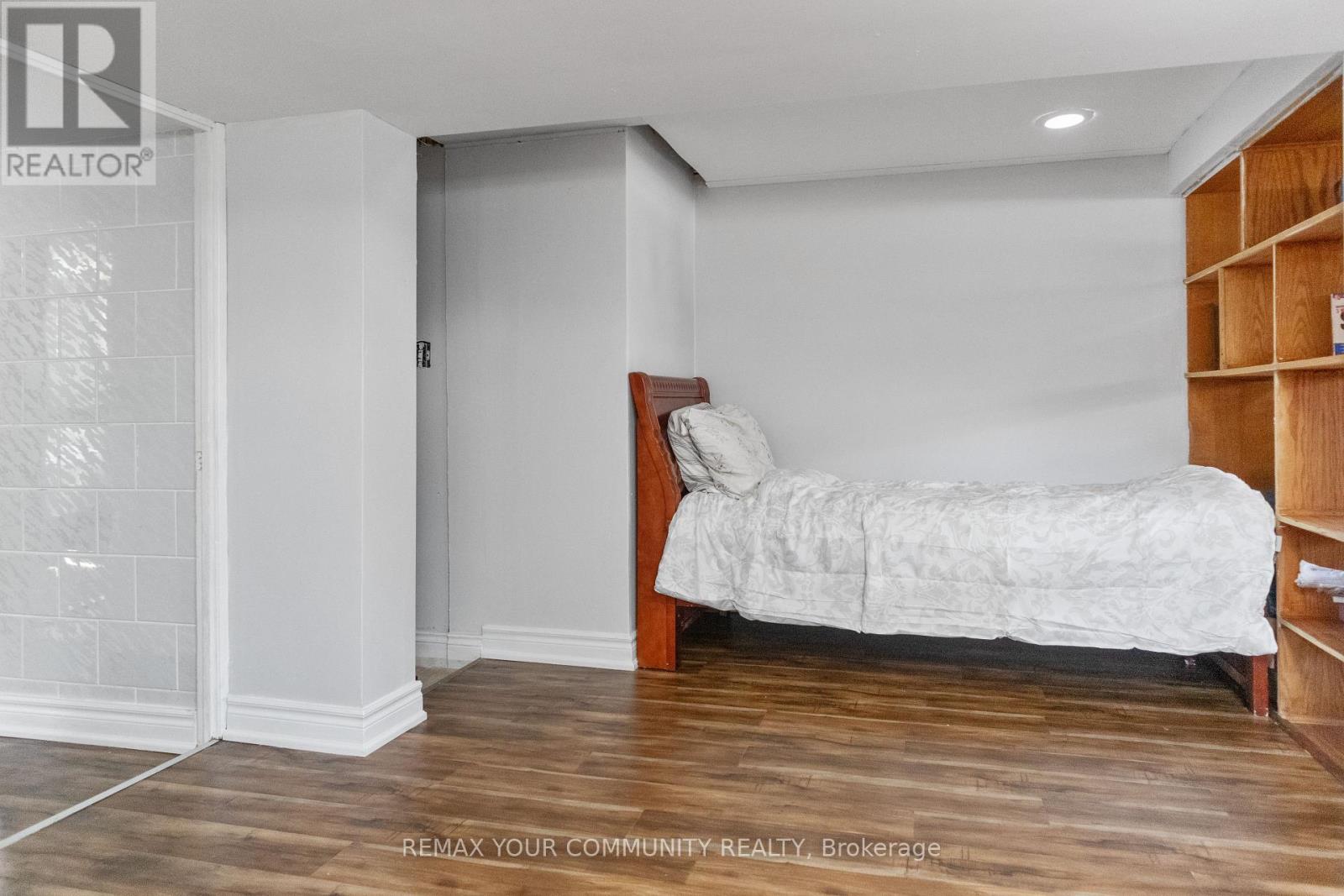 Lower - 2 Emmeline Crescent, Toronto, Ontario  M1S 1L2 - Photo 12 - E12982254