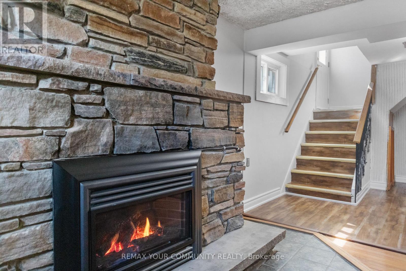 Lower - 2 Emmeline Crescent, Toronto, Ontario  M1S 1L2 - Photo 13 - E12982254