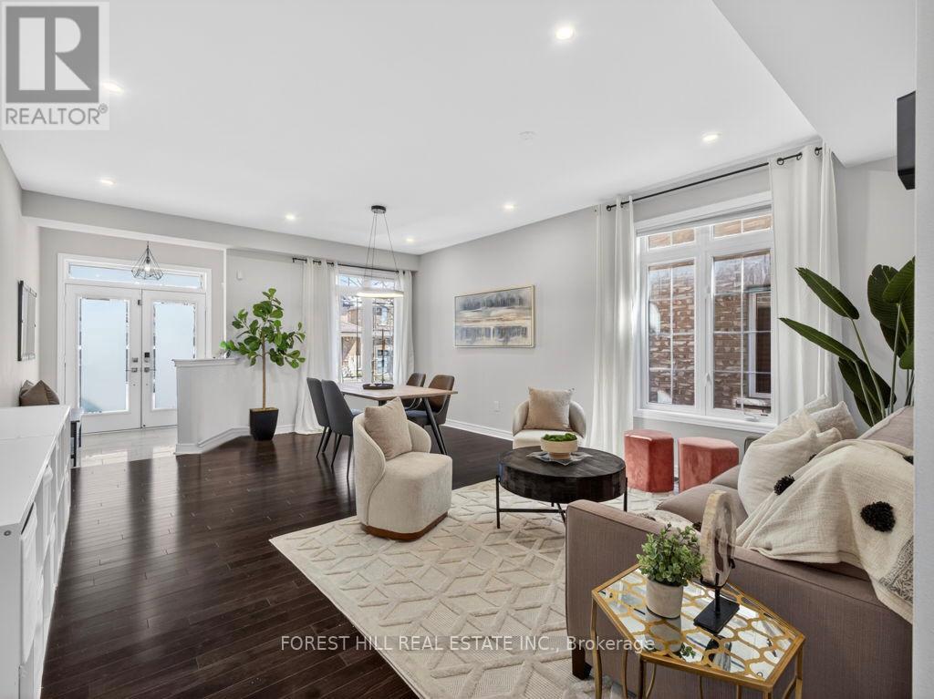 12 Wallenberg Drive, Vaughan, Ontario  L6A 4M1 - Photo 3 - N12974316