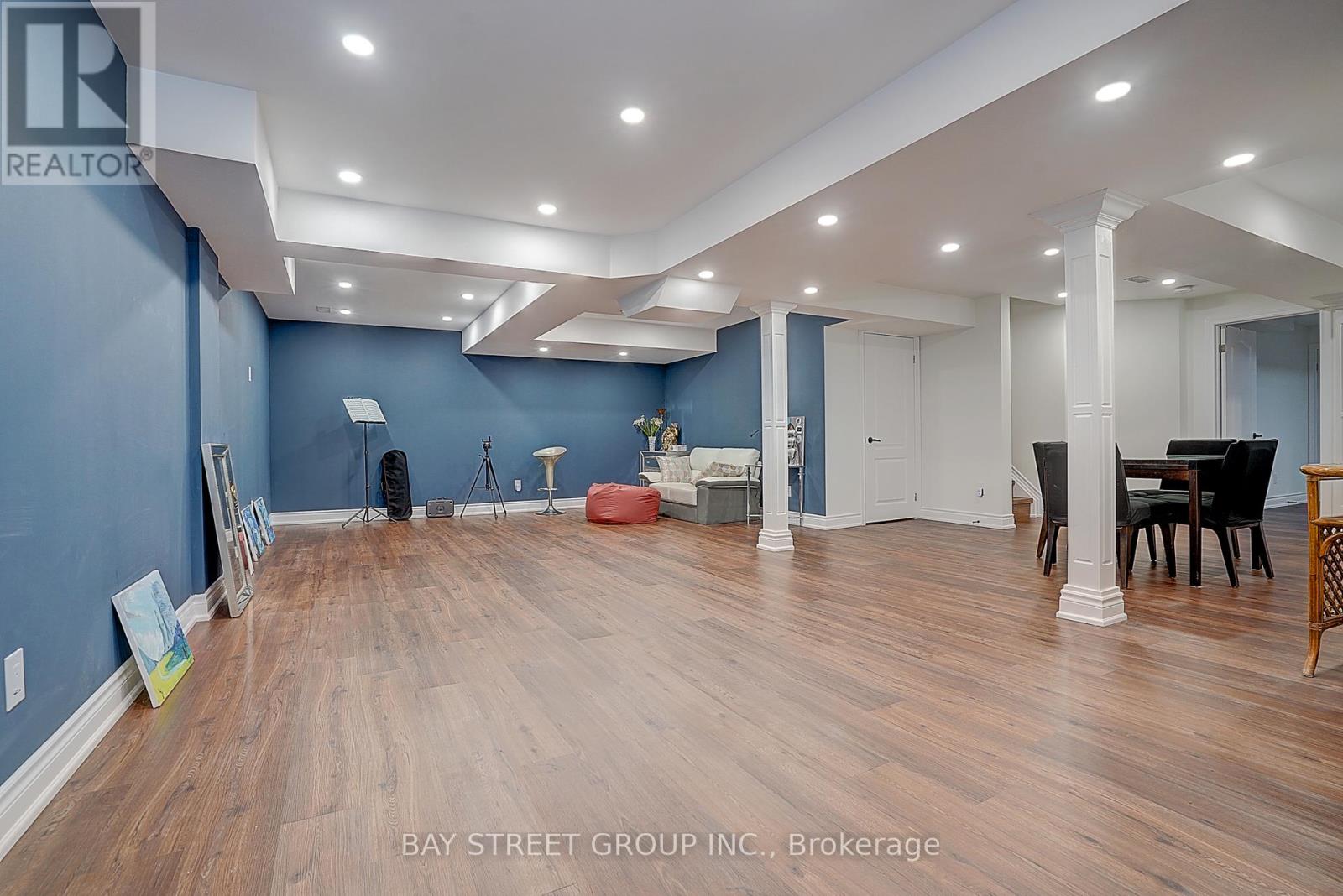 90 Gable Avenue N, Markham, Ontario  L6C 2W6 - Photo 40 - N12976604