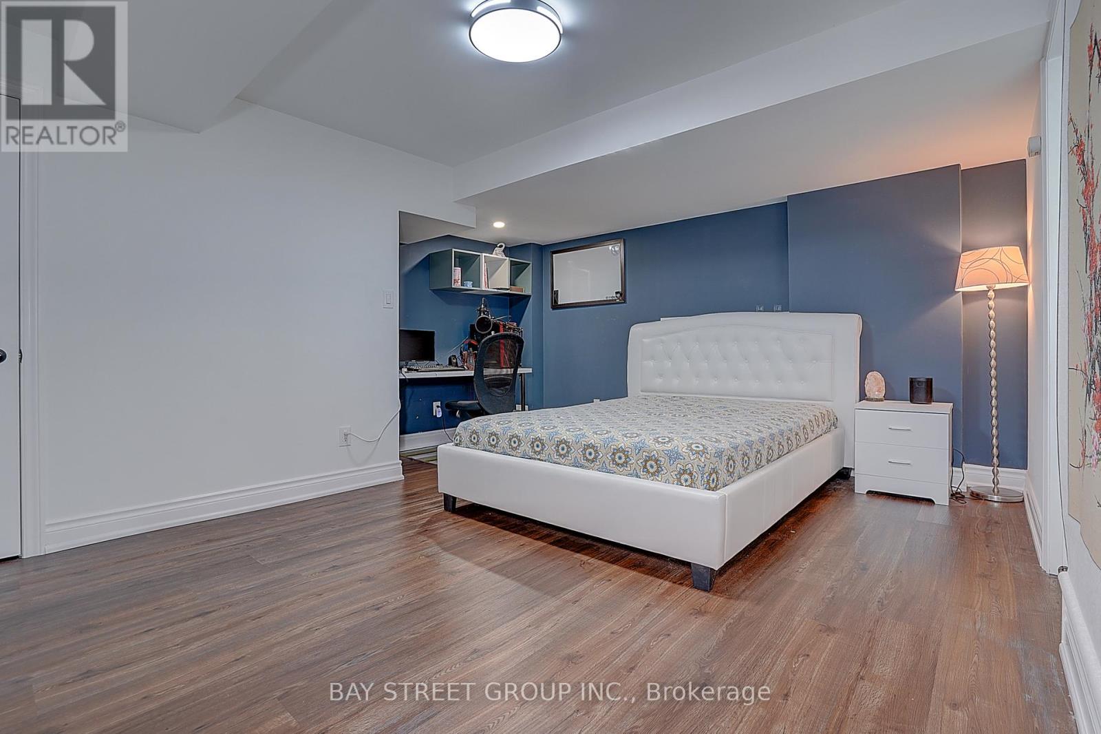 90 Gable Avenue N, Markham, Ontario  L6C 2W6 - Photo 43 - N12976604