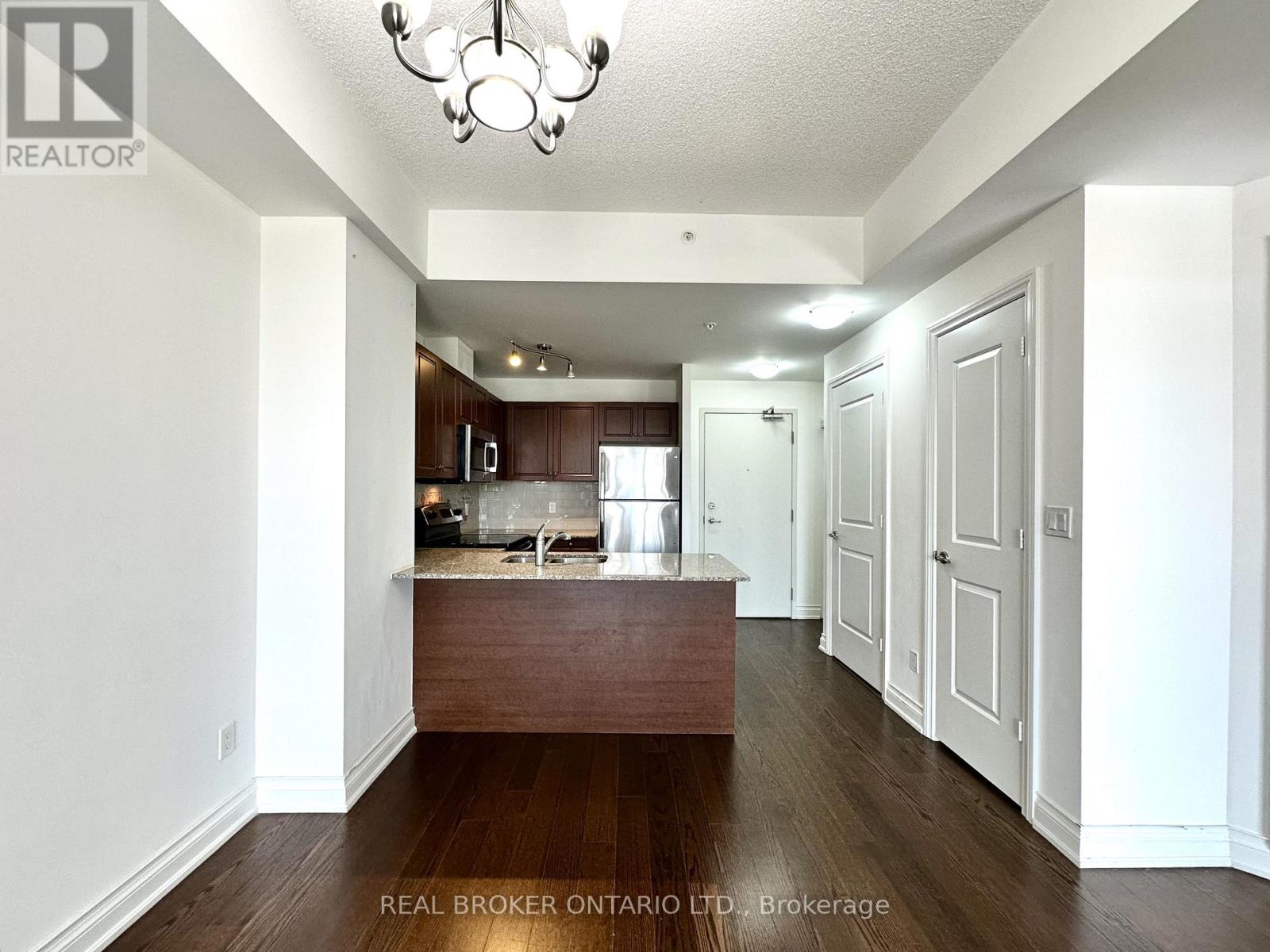 404 - 68 Main Street N, Markham, Ontario  L3P 0N5 - Photo 10 - N12980612