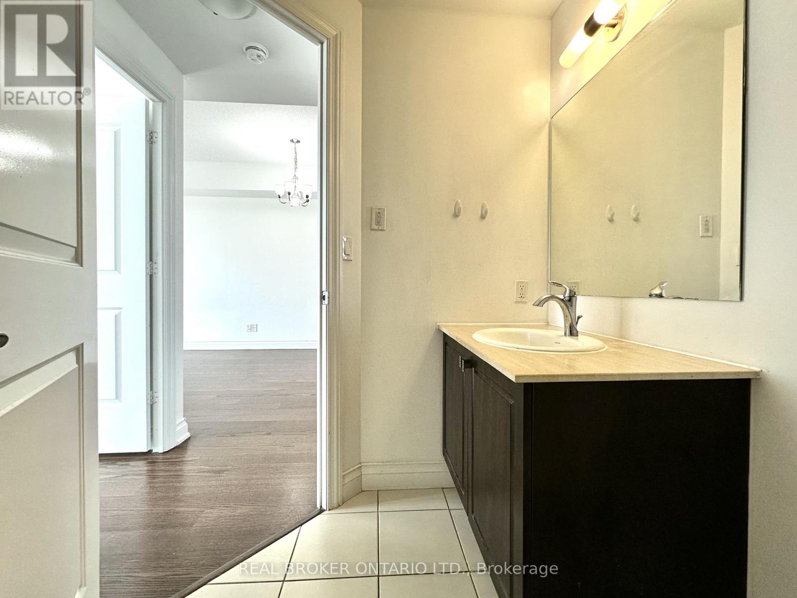 404 - 68 Main Street N, Markham, Ontario  L3P 0N5 - Photo 19 - N12980612