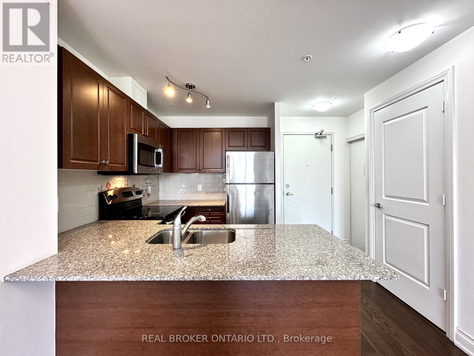 404 - 68 Main Street N, Markham, Ontario  L3P 0N5 - Photo 8 - N12980612