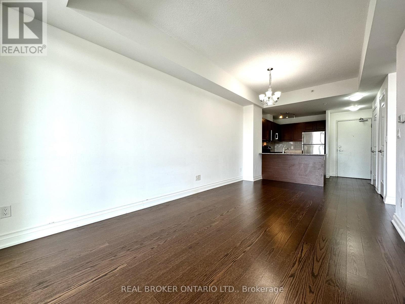 404 - 68 Main Street N, Markham, Ontario  L3P 0N5 - Photo 5 - N12980612