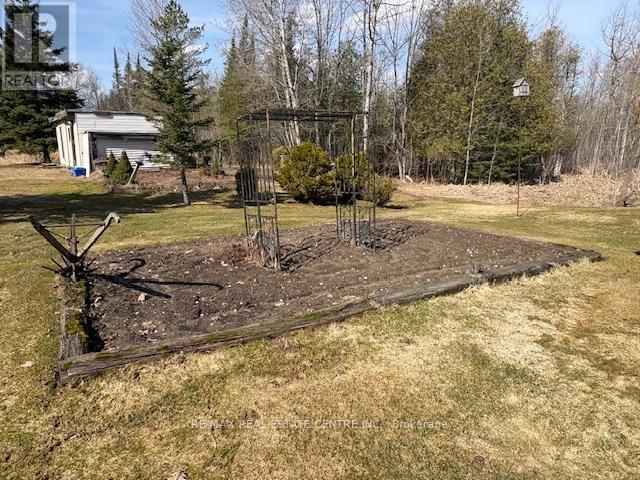 40 Maple Grove Village Road, Southgate, Ontario  N0C 1B0 - Photo 45 - X12838368