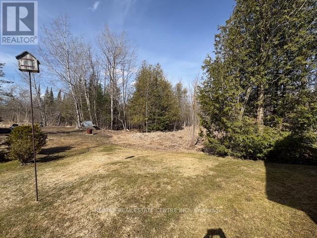 40 Maple Grove Village Road, Southgate, Ontario  N0C 1B0 - Photo 44 - X12838368