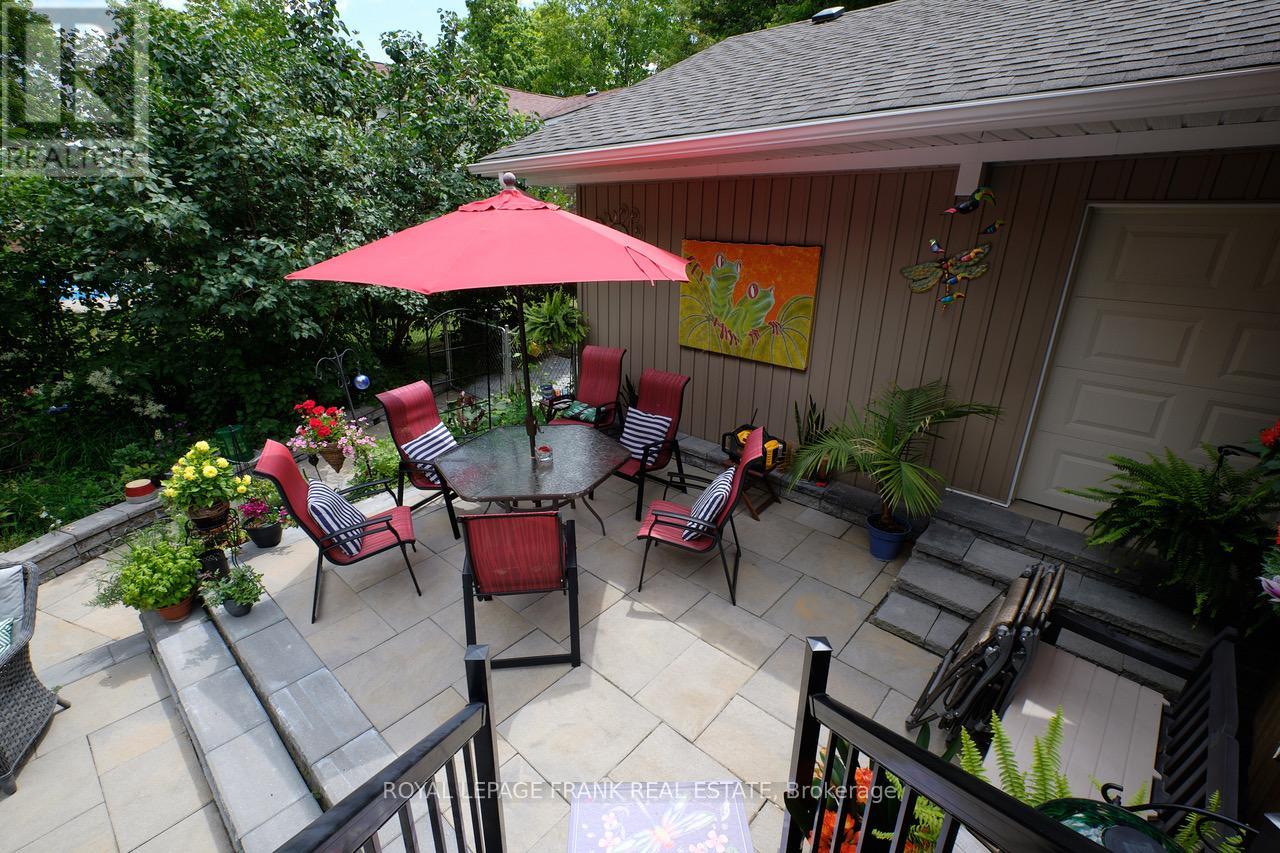 494 5th Line, Selwyn, Ontario  K9J 0C5 - Photo 6 - X12765816