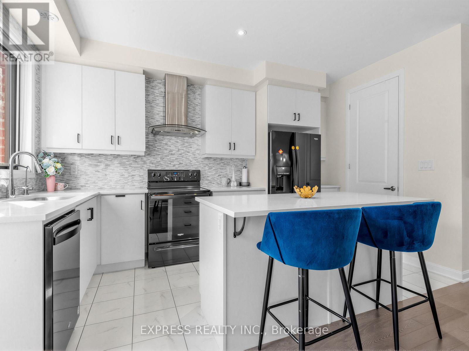 85 Casely Avenue, Richmond Hill, Ontario  L4S 0K7 - Photo 11 - N12981942