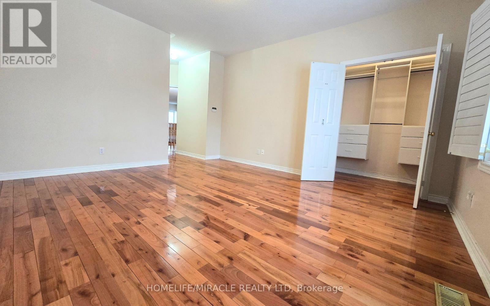 28 Rouge Bank Drive, Markham, Ontario  L3S 4C7 - Photo 11 - N12981980