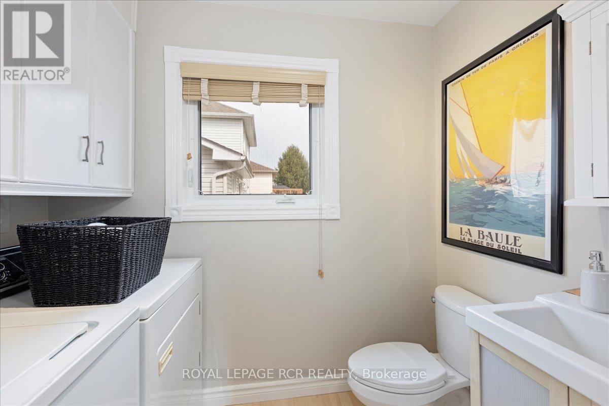 2 Royal Amber Crescent, East Gwillimbury (Mt Albert), Ontario L0G 1M0 - Photo 22 - N12981982