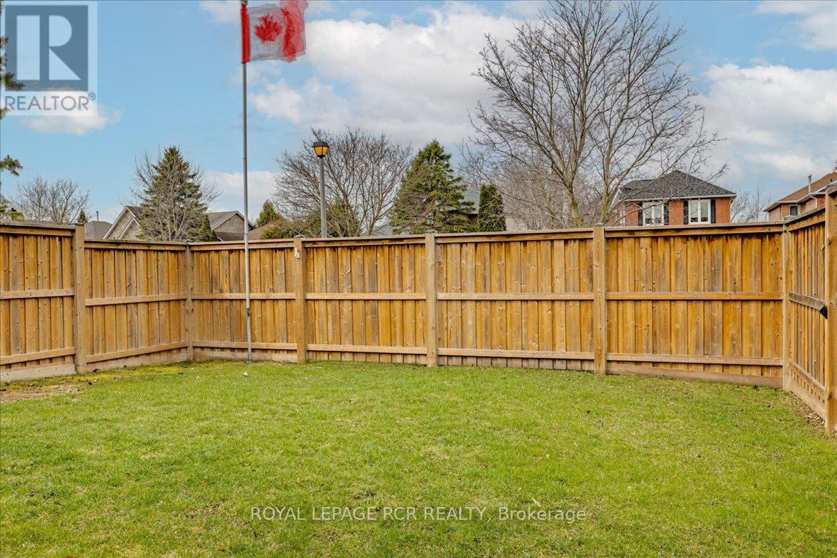 2 Royal Amber Crescent, East Gwillimbury (Mt Albert), Ontario L0G 1M0 - Photo 34 - N12981982