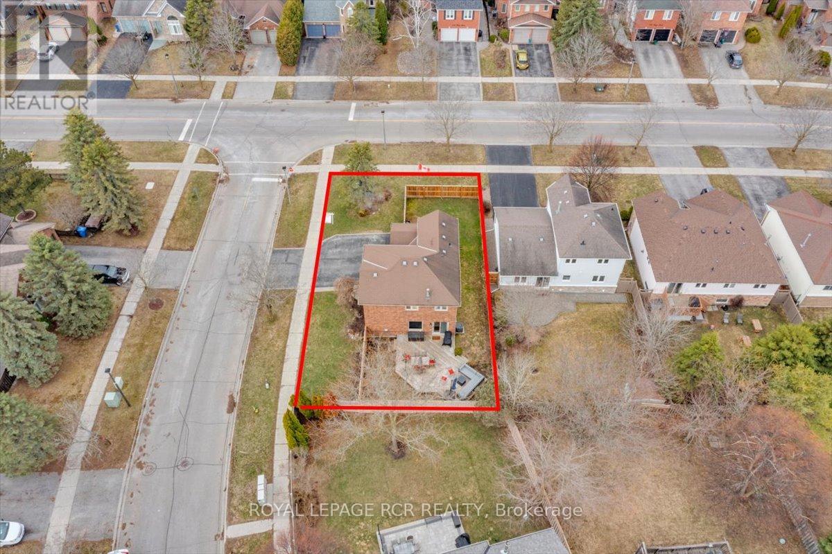 2 Royal Amber Crescent, East Gwillimbury (Mt Albert), Ontario L0G 1M0 - Photo 41 - N12981982