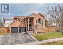 2 ROYAL AMBER CRESCENT, East Gwillimbury, Ontario