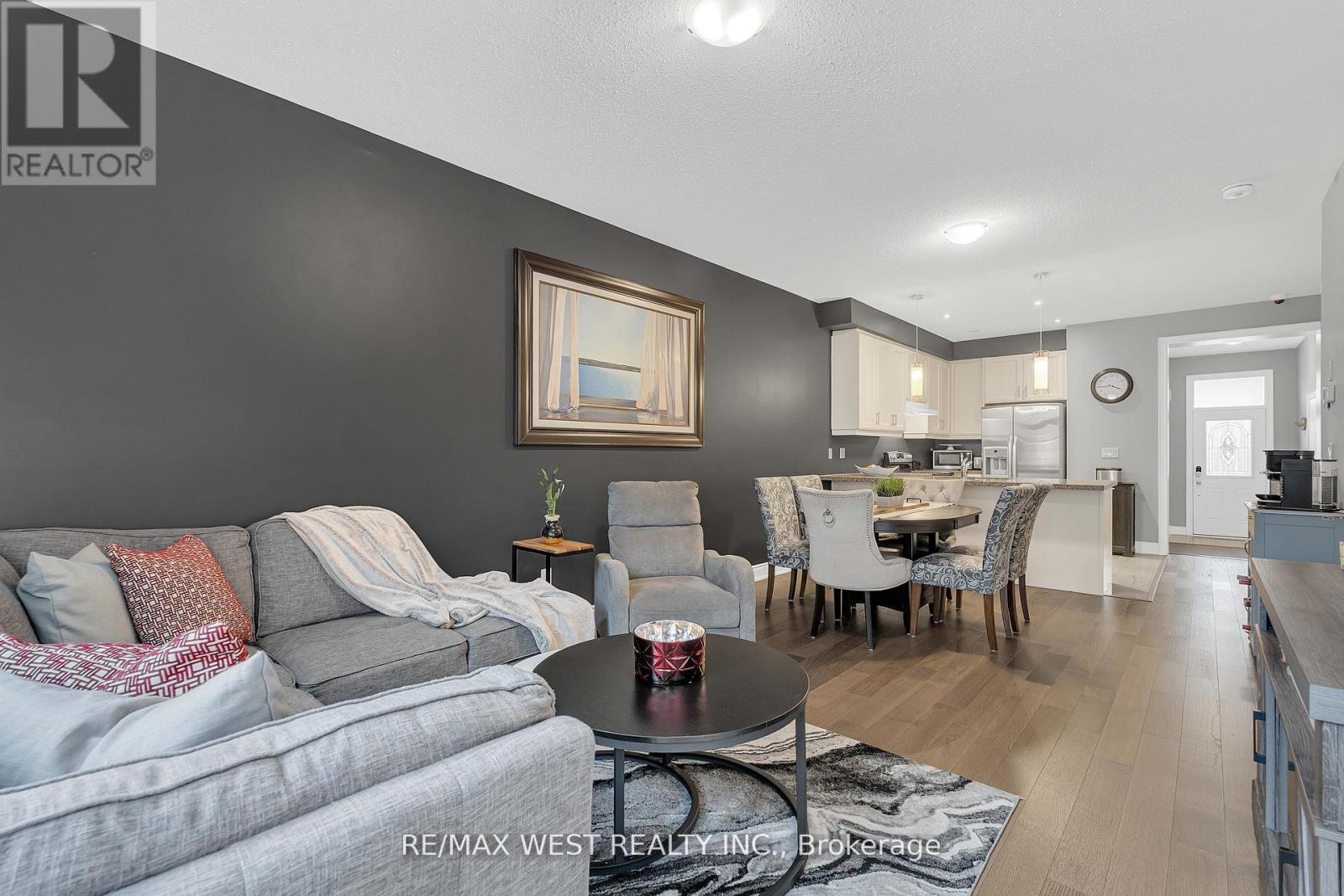 39 Gilroy Court, New Tecumseth, Ontario  L9R 0K8 - Photo 14 - N12982020