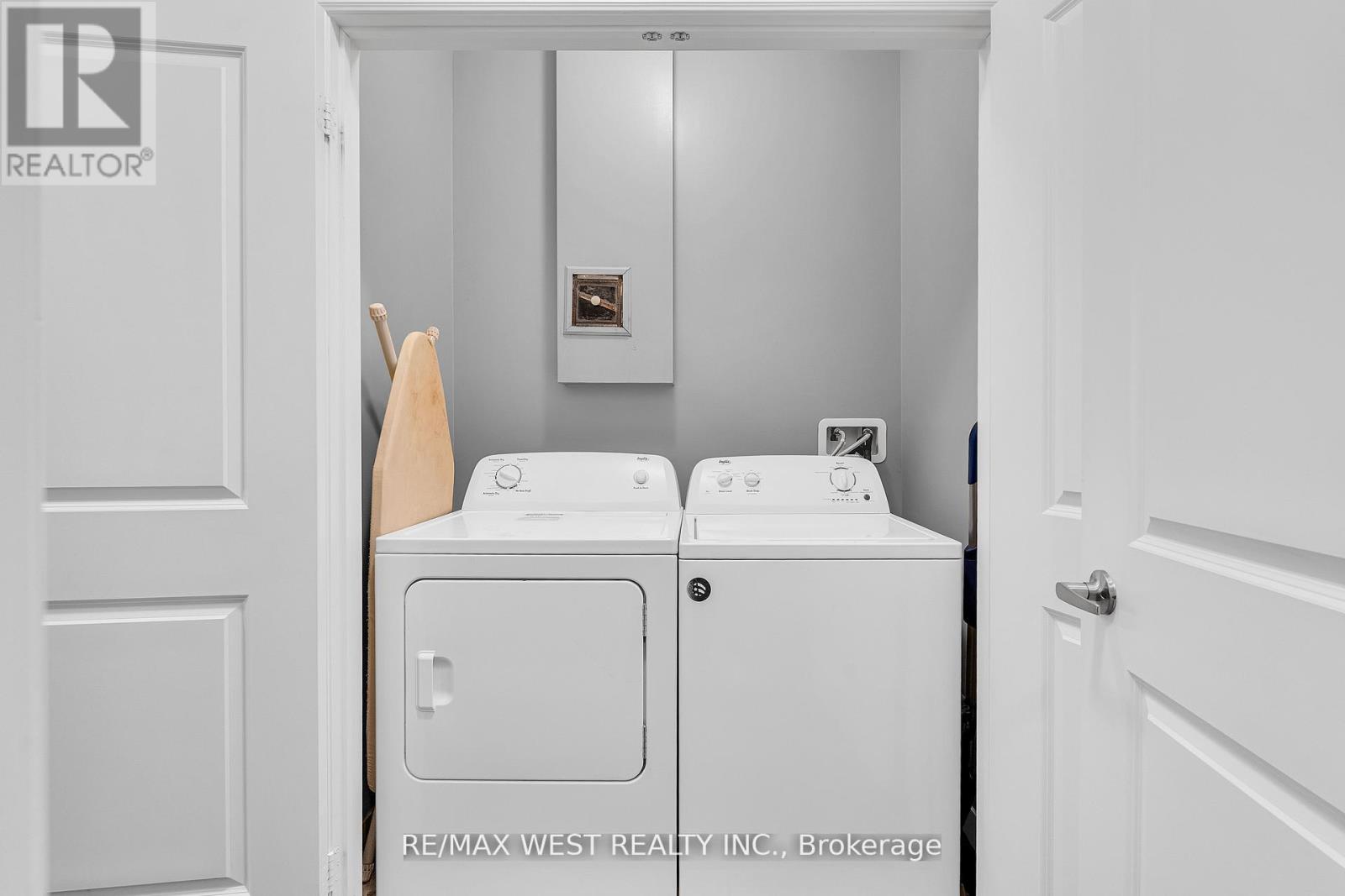 39 Gilroy Court, New Tecumseth, Ontario  L9R 0K8 - Photo 23 - N12982020