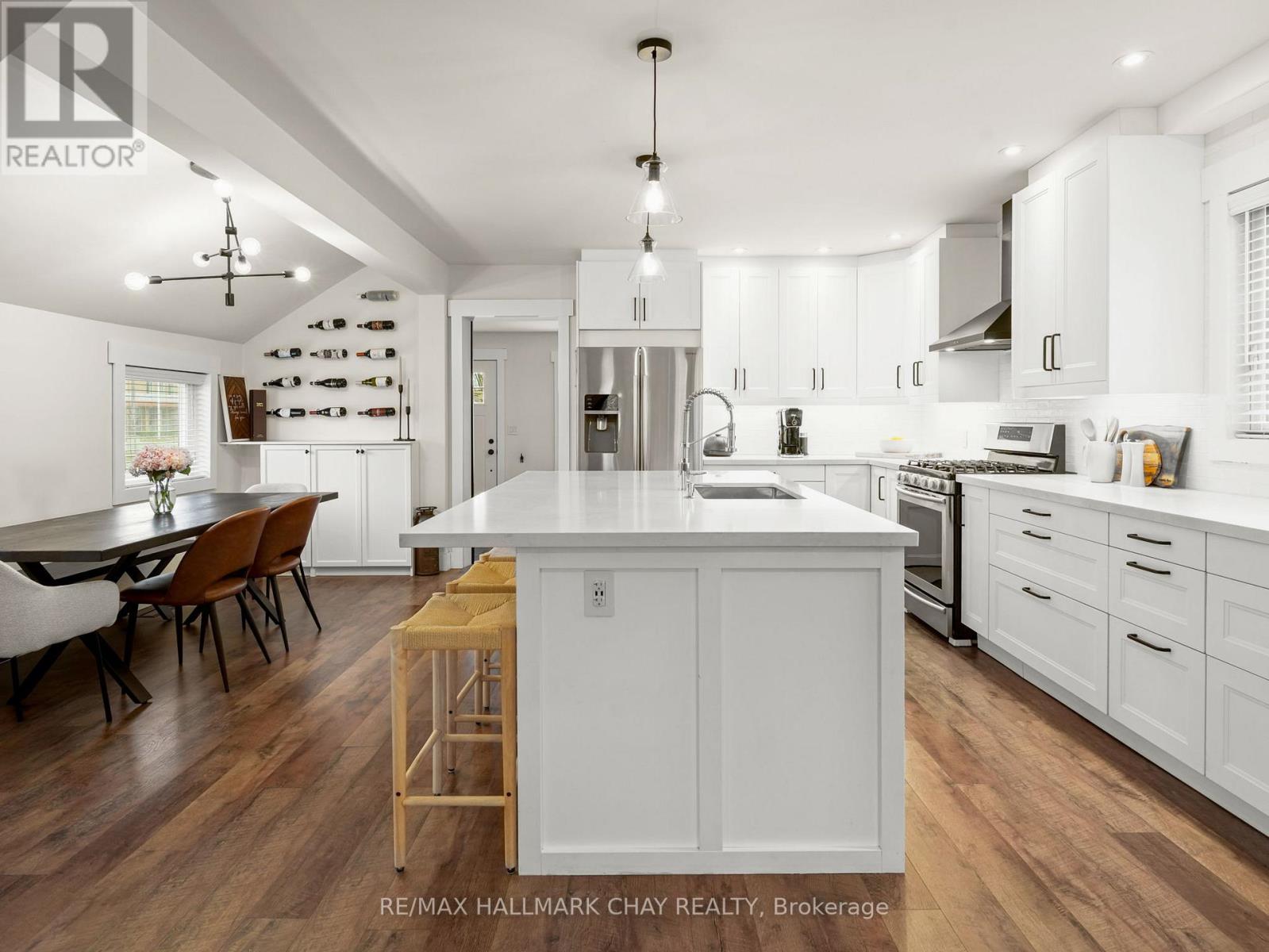 70 Church Street S, New Tecumseth, Ontario  L9R 1S7 - Photo 18 - N12982072