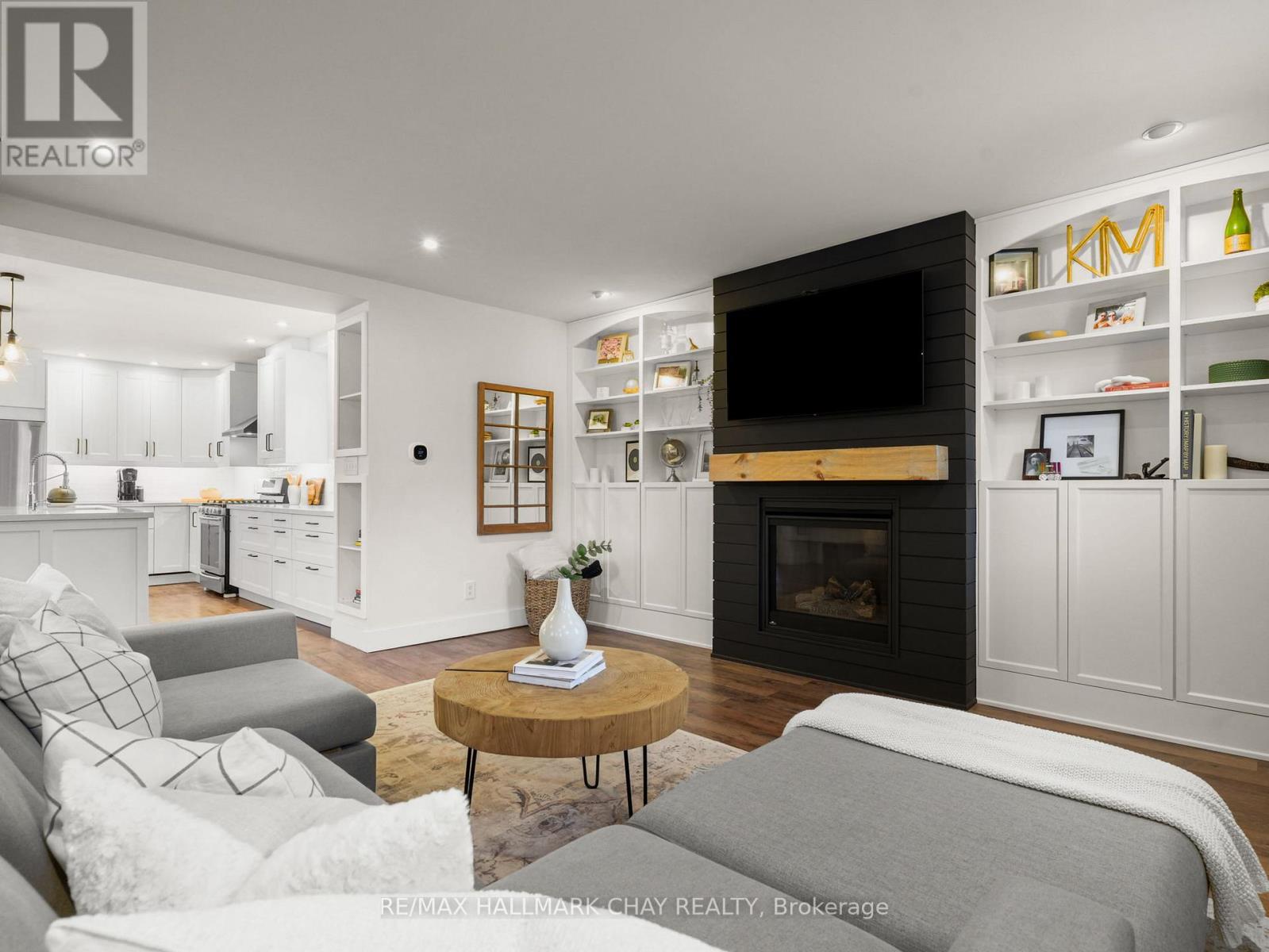 70 Church Street S, New Tecumseth, Ontario  L9R 1S7 - Photo 23 - N12982072