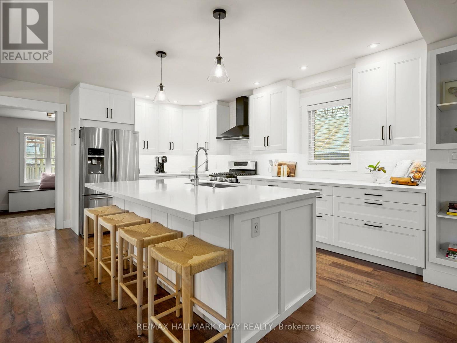 70 Church Street S, New Tecumseth, Ontario  L9R 1S7 - Photo 8 - N12982072