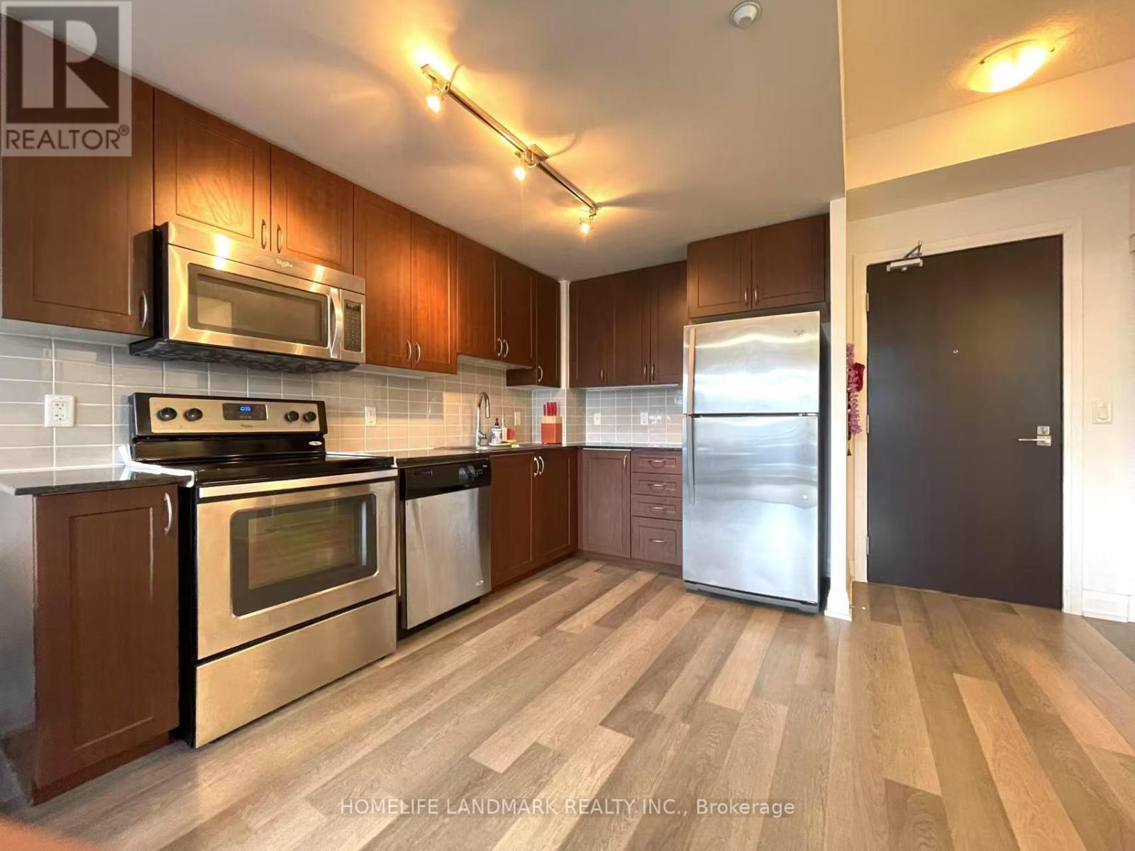 1017 - 372 Highway 7 E, Richmond Hill, Ontario  L4B 0C6 - Photo 4 - N12982090